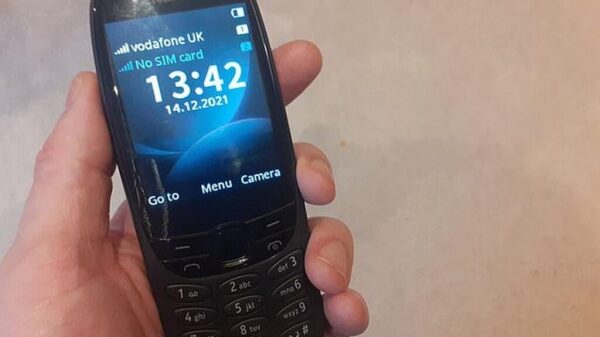 Nokia со «змейкой» вновь появилась в продаже Nokia со «змейкой» вновь появилась в продаже