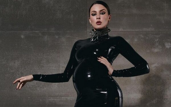 MARUV показала, как проводит беременность MARUV показала, как проводит беременность