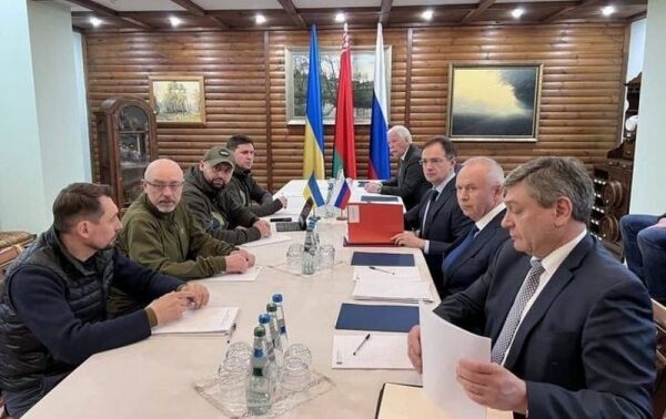Украина и Россия создали мирный план, — FT Украина и Россия создали мирный план, — FT