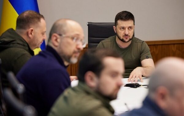 Украина за месяц войны тратит $10 млрд Украина за месяц войны тратит $10 млрд