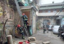 В центре Одессы произошел обвал в жилом доме: жители трех квартир были заблокированы несколько часов