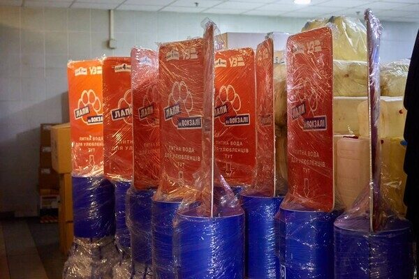 На одесском вокзале появятся поилки для животных На одесском вокзале появятся поилки для животных
