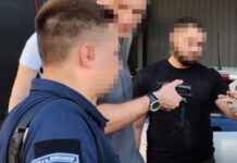 Наживался на ввозе новых смартфонов: инспектора Одесской таможни будут судить за коррупцию
