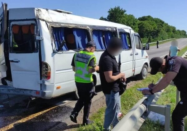 Допустил травмирование пассажиров: в Одесской области будут судить водителя маршрутки Допустил травмирование пассажиров: в Одесской области будут судить водителя маршрутки