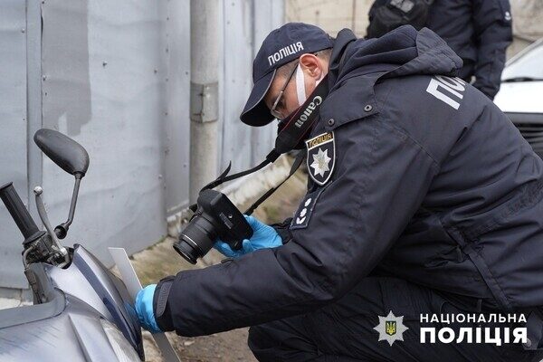 Стрелял в мужчину: в Одесской области задержали преступника (обновлено) Стрелял в мужчину: в Одесской области задержали преступника (обновлено)