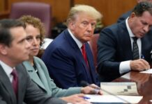 Бывший президент Трамп впервые предстанет перед уголовным судом