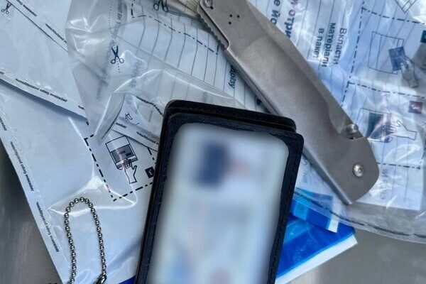 В Одессе инспектор патрульной полиции помогал пьяным водителям В Одессе инспектор патрульной полиции помогал пьяным водителям