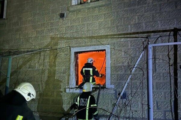 Ночью "шахеды" атаковали Измаил Одесской области: погибли три человека, 11 пострадали Ночью "шахеды" атаковали Измаил Одесской области: погибли три человека, 11 пострадали