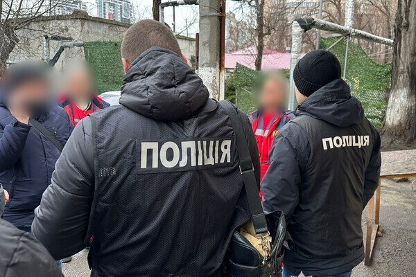 В одесской "экстренке" коррупционеры украли 3,7 миллиона В одесской "экстренке" коррупционеры украли 3,7 миллиона