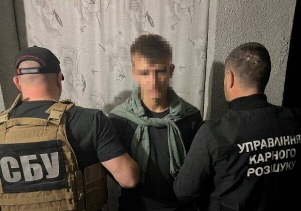 В Одессе молодой человек сжег три военных автомобиля: как его наказал суд