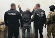 Планировал доставить в Европу 15 килограммов героина: в Одессе задержали наркокурьера