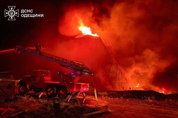 Ночной удар по Измаилу на Одесчине: есть раненый и повреждения Ночной удар по Измаилу на Одесчине: есть раненый и повреждения