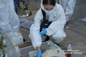 Психотропы стоимостью почти 23 миллиона гривен: в Одессе разоблачили масштабный наркокартель Психотропы стоимостью почти 23 миллиона гривен: в Одессе разоблачили масштабный наркокартель