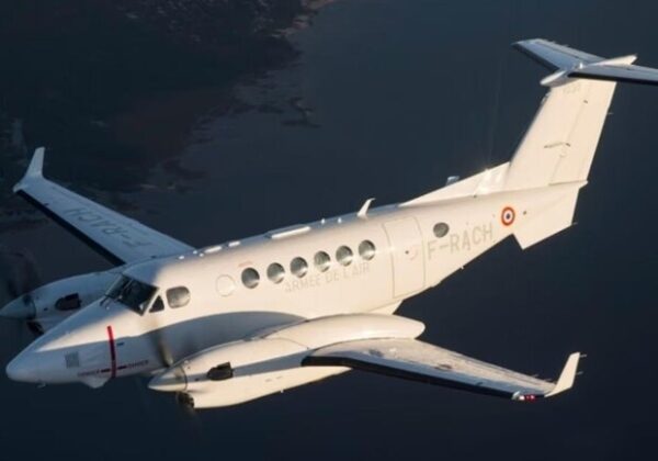 Французский самолет-разведчик Beechcraft VADOR зафиксировали над Черным морем Французский самолет-разведчик Beechcraft VADOR зафиксировали над Черным морем
