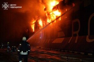 Дроново-баллистический удар по двум портам Одесчины: получило повреждения судно, есть пострадавший Дроново-баллистический удар по двум портам Одесчины: получило повреждения судно, есть пострадавший