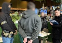 «Торговали» бронированием: в Одессе будут судить двух дельцов